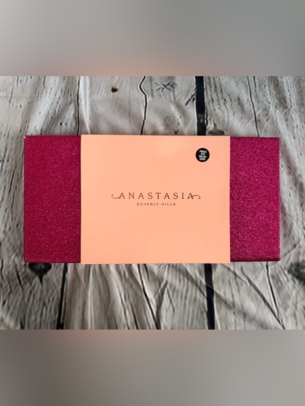 Makeup palette — not bath/body